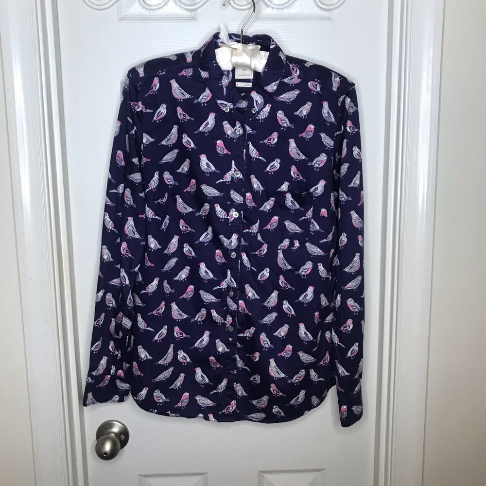Gap Shrunken Boyfriend Button Down Purple Bird